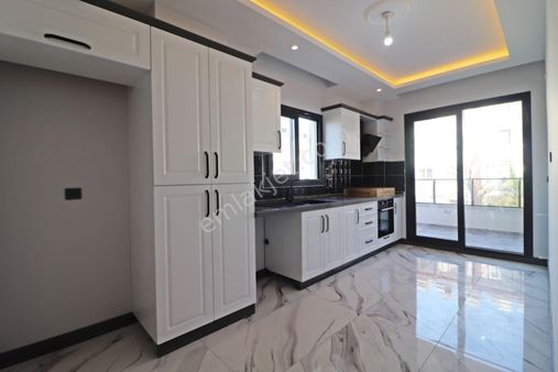 Irmaksudan Altınkum Pazar Pazarında Şık Tasarım 2+1 Daire