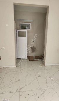 Hacısıyam Mah Inonu Caddesıne 20 Metre Mesafede Kıralık Dukkan