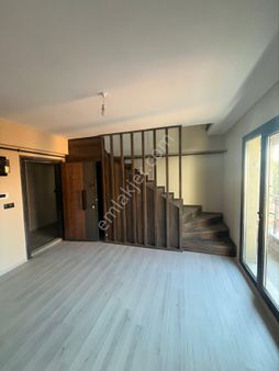 Küçük Çarşıda Dubleks Apart