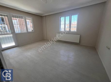 Örnekkent Mahallesi'nde 142m2 Her Odası Işık Alan 3+1 Daire