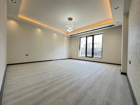 K Ören Hisar Mahalesi Katta Lüx Yapılı Masrafsız Daire