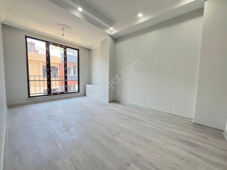 İmren Gayrimenkulden Satılık Yeşilova Mh. 4+1 Sıfır Lüks Dubleks Kapalı Otoparklı