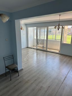 Menemen Merkezde'de Satılık 2+1 Süper Konumlu Daire