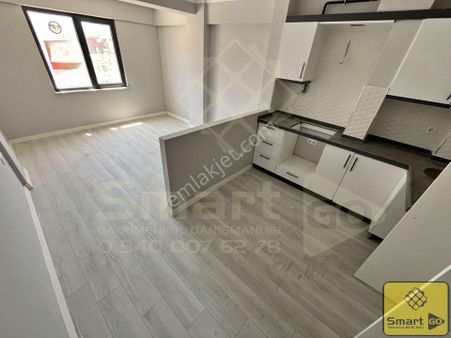 Yeni Mahalle'nin Merkezi'nde 1+1 Satılık Daire