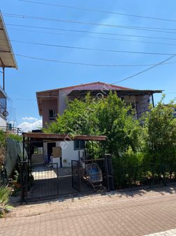 Bahçeşehirde Villa