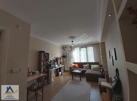 Kağıthane Çeliktepe'de 2+1 Yüksek Kira Getirili Satılık Daire