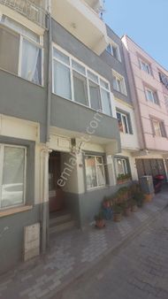 Yüksek Giriş Çarşı Merkezde Ev