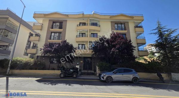 Birlik Mahallesi 494 Sokak'ta Yapılı 2+1 Boş Satılık Daire