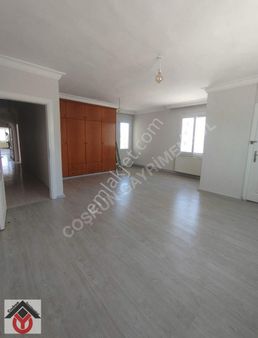 Coşkun Gayrimenkul'den Geniş 3+1 Daire