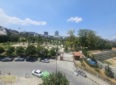 Beylikdüzü Yakuplu Muhteşem Konumda Dubleks