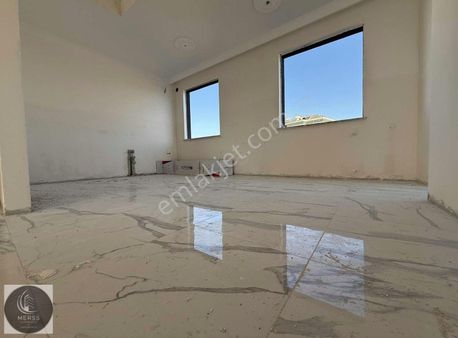 Sultanbeyli Mimar Sinan'da 3+1 Üst Dubleks Daire Satılıktır.