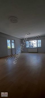 Atakum Ömürevler De 3+1 Daire Geniş Kullanışlı Merkezi Yerde