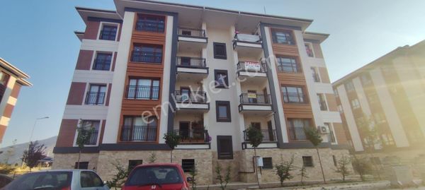 Honaz Ovacık Toki Evlerinde Satılık 2+1/100 M2 Ara Kat Daire 2.350.000 Tl