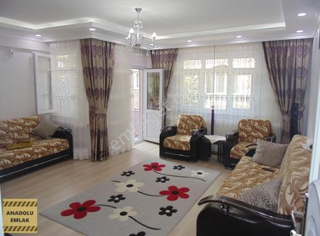 Çavuşpaşada Satılık Masrafsız 3+1 Daire 1.kat 130 M2