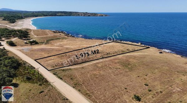 Beğendik Köyünde Denize Sıfır Satılık 5.975 M2 Arazi