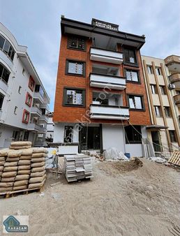 Savaştepe Caddesi'ne Yakın 1+1 Satılık Daire