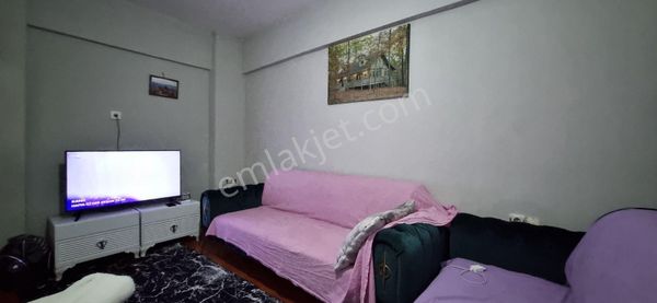 Hakaydın 2'den 75.yıl Mah'de Satılık 75m² 2+1 Balkonlu Giriş Kat