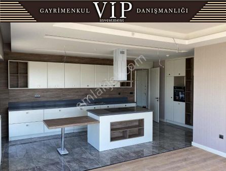 Yenimahalle Yuvaköy Mahallesi Sıfır Yapıda Yüzme Havuzlu 4+1 Satılık Site Dairesi