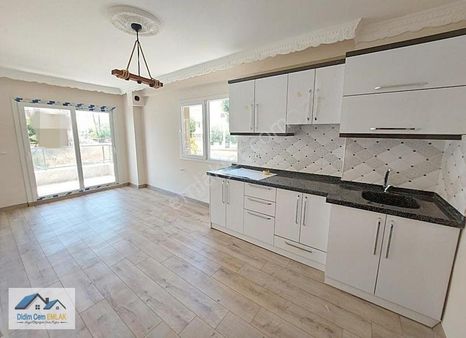 Hisar Mahallesinde Yüksek Giriş Satılık 2+1 Daire