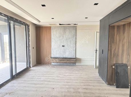 Ertekin Gayrimenkulden Muhteşem Konumdab7satılık Lüx 3,5+1 Daire