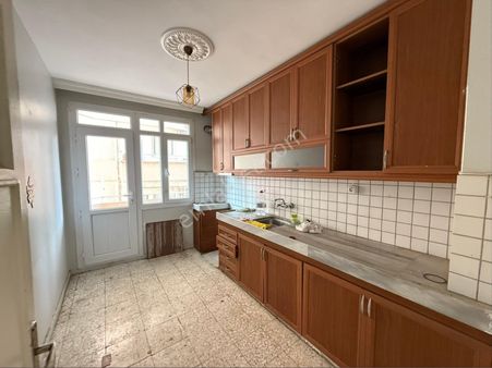 Özkandan Çarşı Merkezde 2+1 Kiralık Daire