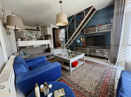 Seçil Bora' Dan Satılık 4+1 Yazlık