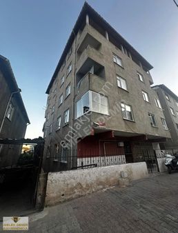Melek Demir Gayrimenkulden Maltepe Başıbüyükte 2+1 Satılık Daire