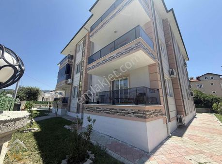 Hürriyet Mahallesi'nde 2+1 Satılık Yüksek Giriş Site İçi Daire