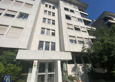 Etiler Alkent Sitesinde -bakımlı Ferah Daire Satılık 3+1
