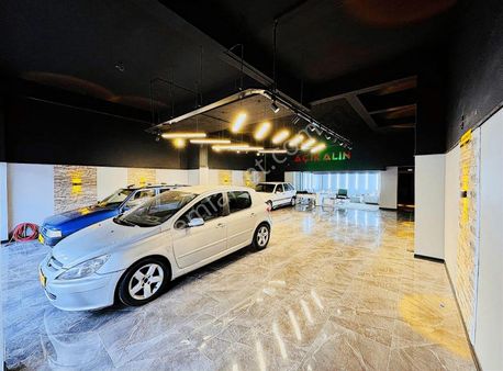 Boğaziçi Neşet Ertaş Cadde Üzeri Harika Konumda Galeri