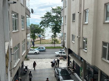 Karayelden Yalıda İçi Yapılı 2+1 Daire