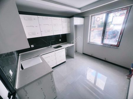 Cihandan Şentepe Güventepe Cadde Üzeri Satlık 2+1 Sıfır Daire