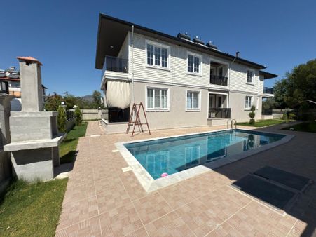 Ortaca Cumhuriyette Havuzlu 1+1 Daire Satılık