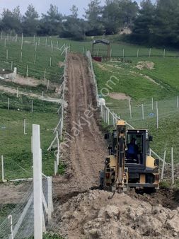 Lotus Dan Karaömerli’de 500 M² Hobi Bahçesi – Telle Çevrili & Su Sorunu Yok!