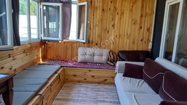 Gebze Cumaköy Mahallesi Asfalt Yol Cepheli Etrafı Çevrili 500 M2 Hisse