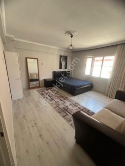 Acill Konak Kılıçreis Mah.de 3+1 100m2 Ayrı Mutfak Bakımlı Havadar Satılık Daire