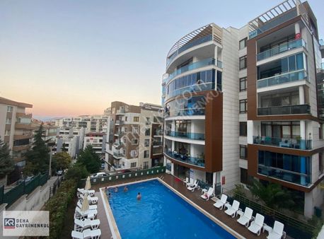 Mudanya Halitpaşa'da Satılık Sosyal Donatılı Lüks 4+2 Dubleks