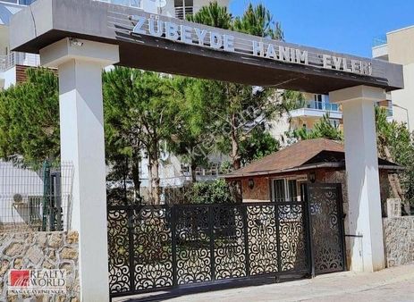 Konyaaltı Sarısu'da Havuzlu Sitede Satılık 2+1 Daire