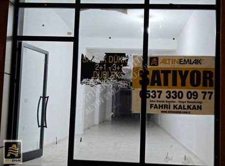Sultabeyli'de Satılık Giriş Dükkan
