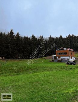 Özgür Emlak'tan Erikbeli Yaylasında Emsalsiz Müstakil Ev