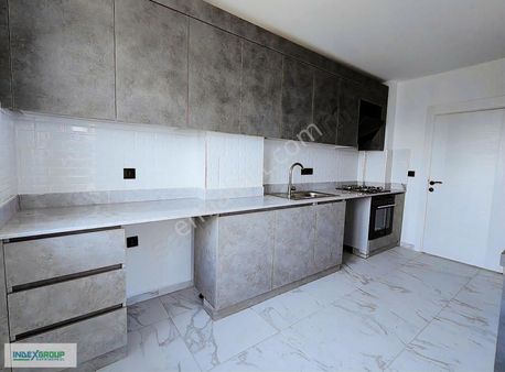 Antalya Aydoğmuş Tramvaya Yakın 2+1 Sıfır Geniş Daire