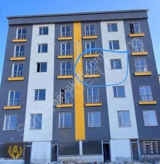Bitlis Tatvan Hastanesi Karşısında Eşyalı Satılık 1+1
