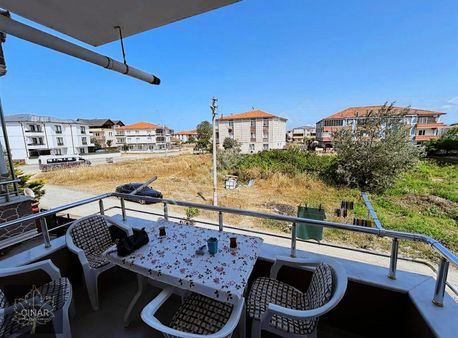 Karasu Çınar Gayrimenkul'den Full Eşyalı 2+1 Önü Açık