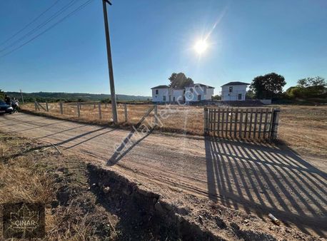 Karasu Çınar Gayrımenkul'den 604 M2 %40 İmarlı Arsa