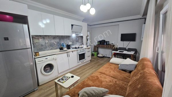 ꧁uğur&uzman꧂'dan Altıntepe'de Yeni Bina'da 1+1 Yüksek Giriş