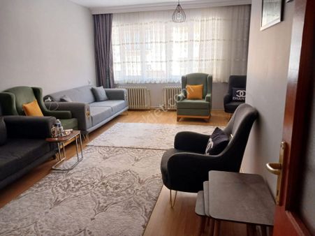 Eskişehir Hacı Ali Bey Mah. Çarşıya Yakın 2 Katlı Komple Satılık Bina