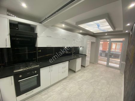 Fatih Mah.iskanlı Krediye Uygun 3+1 140 M2 Satılık Lüx Daire E