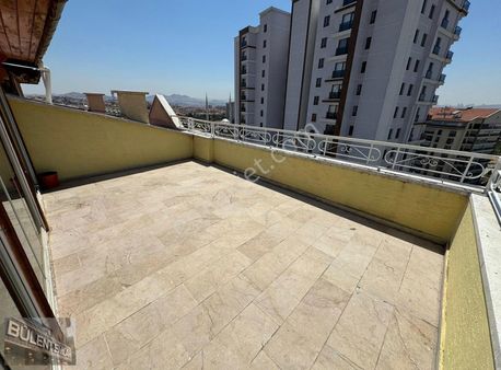 Vadi Yanı 5+1 Dublex Yapılı Manzaralı 2 Banyolu 250m2 Net