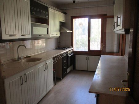 Kartal Yukarı, Mah, Tanrıverdi Gayrimenkulden Kiralık 3+1,daire