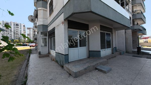 Buca Dumlupınar Mah.site İçinde Dükkan